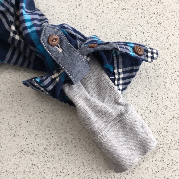 Baby Gap button down shirt - Picture 2 of 5